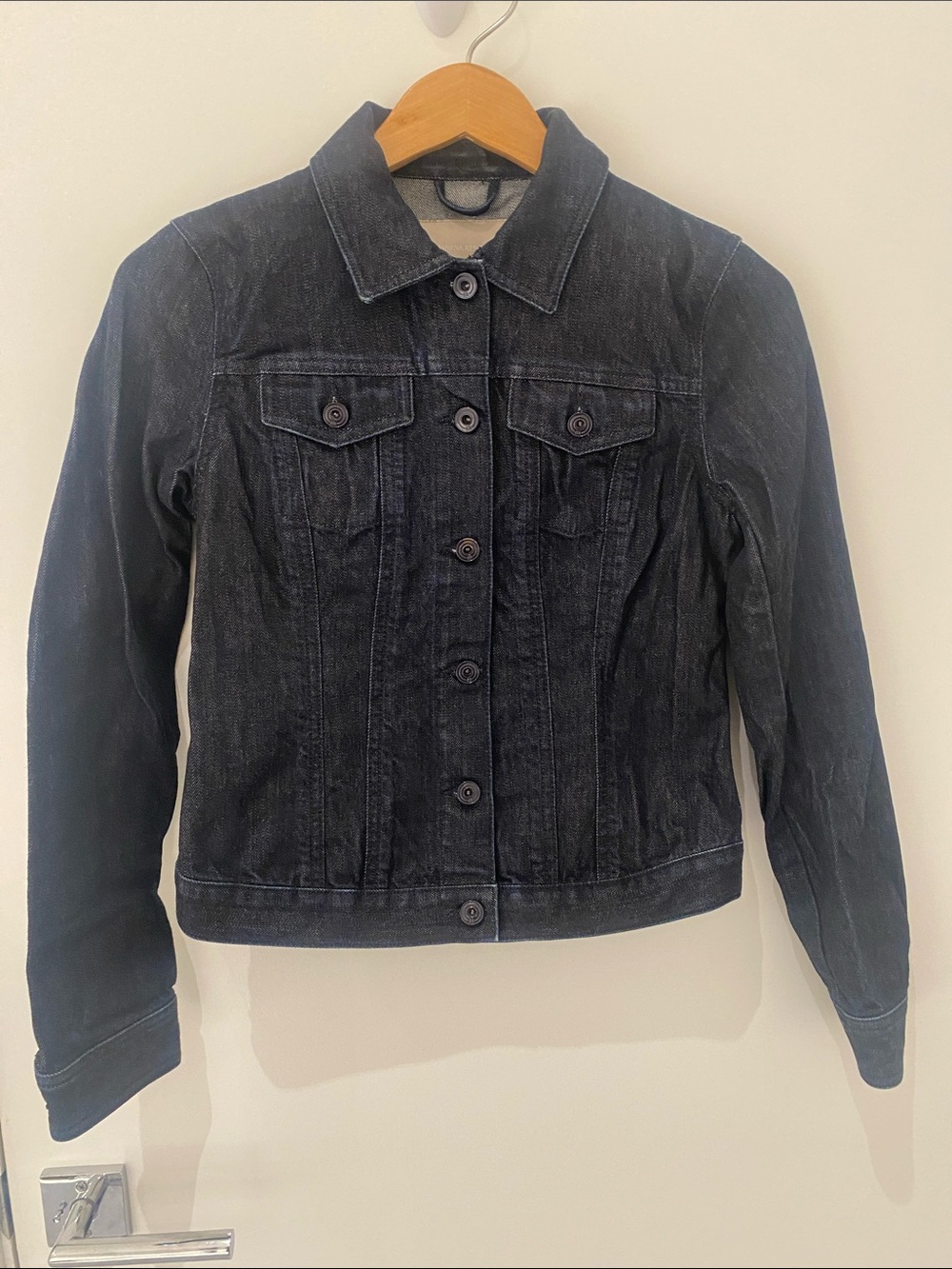 Banana Republic Dark Wash Jean Denim Jacket With Dark Buttons Size XS